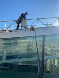 Travail en hauteur à l&rsquo;aéroport international Montréal-Trudeau (YUL)